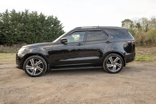 33A + 32A - Luxury Cars - LR Discovery - Side angle